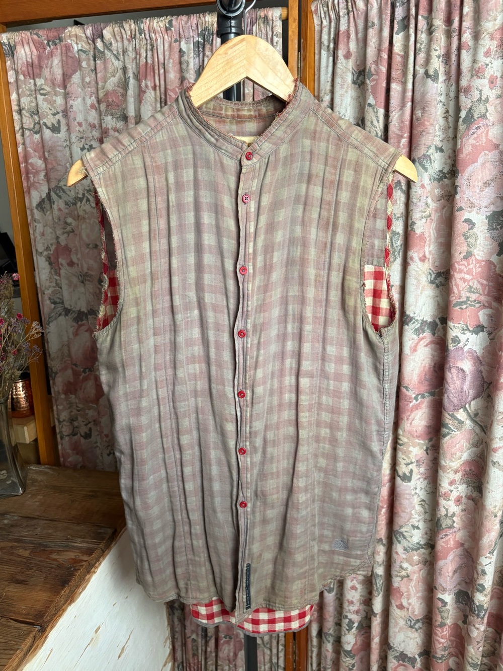 Vintage Diesel Sleeveless Plaid Button-Front Vest in Taupe with Red Accents